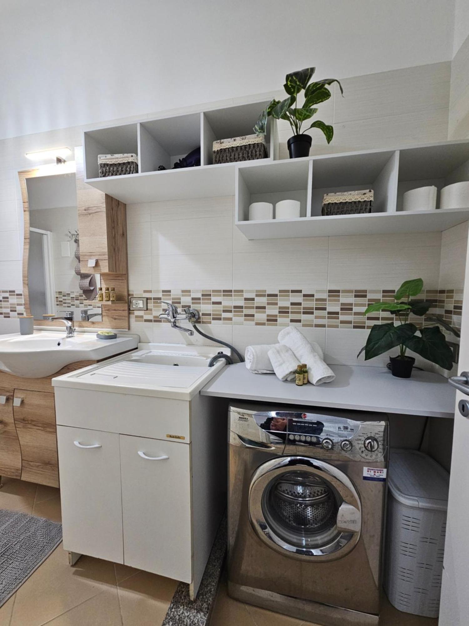 Stella-Guesthouse Solarino ภายนอก รูปภาพ